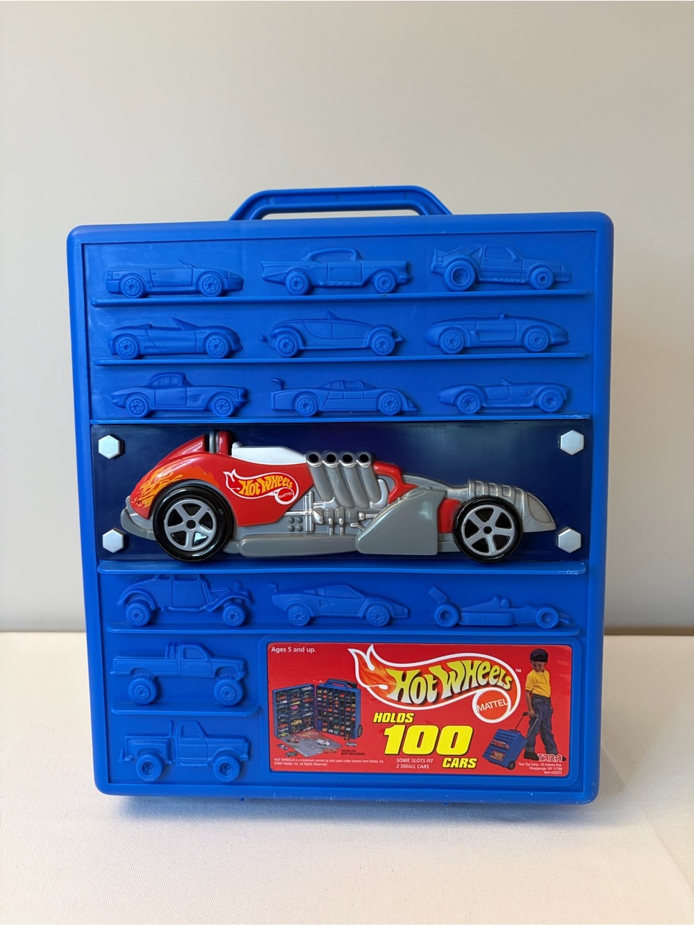 Vintage 1997 Hot Wheels 100-Car Rolling Case by Tara Toy Corp.